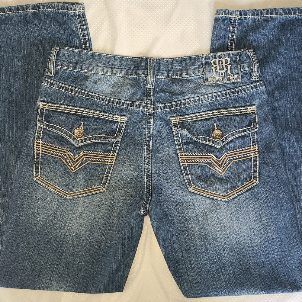 Request Jeans